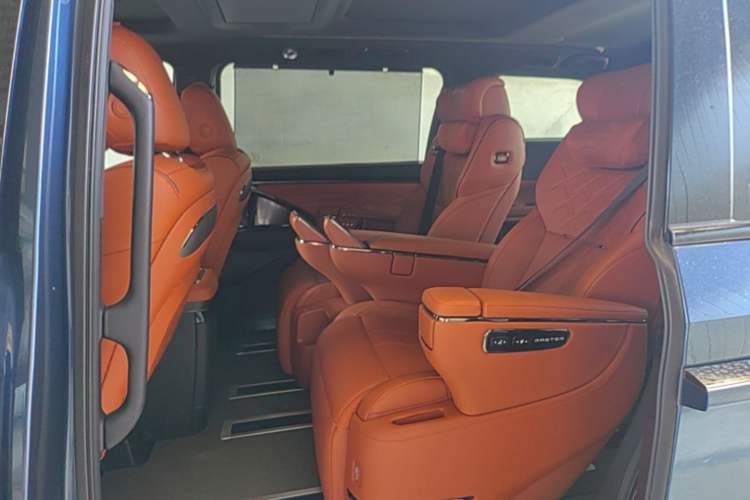 Used GAC Trumpchi Xiangwang M8 2025 Kunkun Series Ultra First-Class Cabin Left Rear Seat