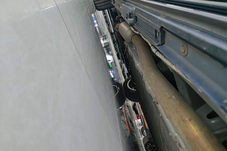 Used GAC Trumpchi Xiangwang M8 2025 Kunkun Series Ultra First-Class Cabin Left Side Sill