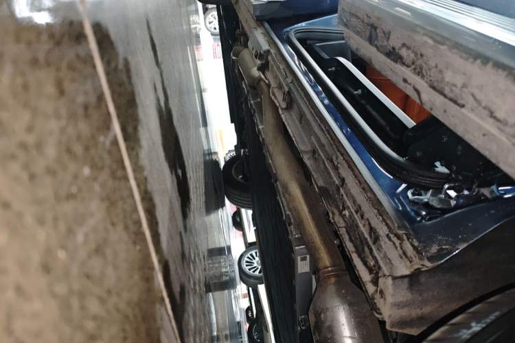 Used GAC Trumpchi Xiangwang M8 2025 Kunkun Series Ultra First-Class Cabin Left Side Sill