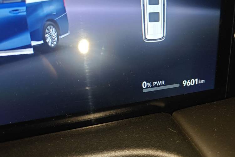 Used GAC Trumpchi Xiangwang M8 2025 Kunkun Series Ultra First-Class Cabin Odometer Close Up