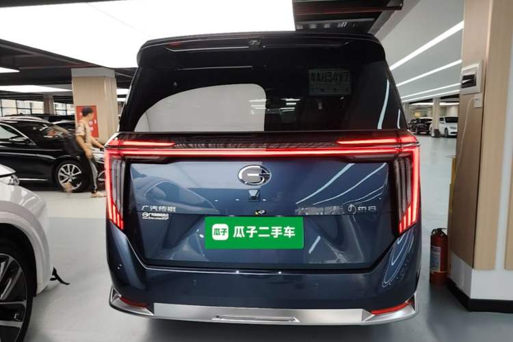 Used GAC Trumpchi Xiangwang M8 2025 Qiankun Series Pro Comfort Cabin Rear
