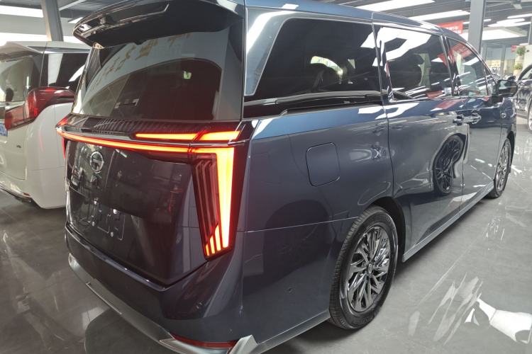 Used GAC Trumpchi Xiangwang M8 2025 Qiankun Series Pro Comfort Cabin Rear Right 45 Deg