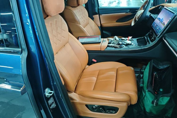 Used GAC Trumpchi Xiangwang M8 2025 Kunkun Series Ultra First-Class Cabin Right Front Seat