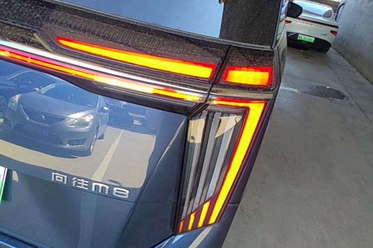 Used GAC Trumpchi Xiangwang M8 2025 Kunkun Series Ultra First-Class Cabin Right Rear Taillight