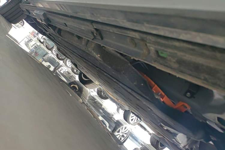 Used GAC Trumpchi Xiangwang M8 2025 Kunkun Series Ultra First-Class Cabin Right Side Sill