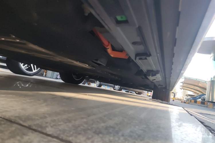 Used GAC Trumpchi Xiangwang M8 2025 Kunkun Series Ultra First-Class Cabin Right Side Sill
