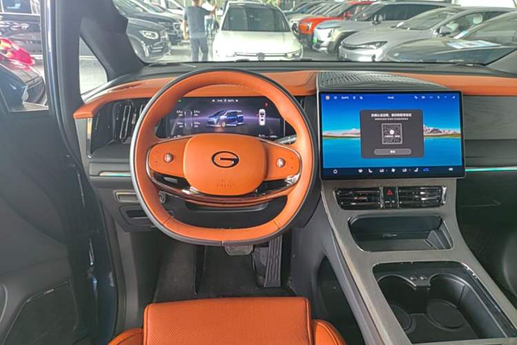 Used GAC Trumpchi Xiangwang M8 2025 Kunkun Series Ultra First-Class Cabin Steering Wheel