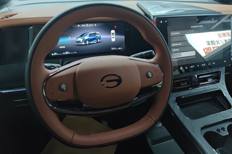 Used GAC Trumpchi Xiangwang M8 2025 Qiankun Series Pro Comfort Cabin Steering Wheel