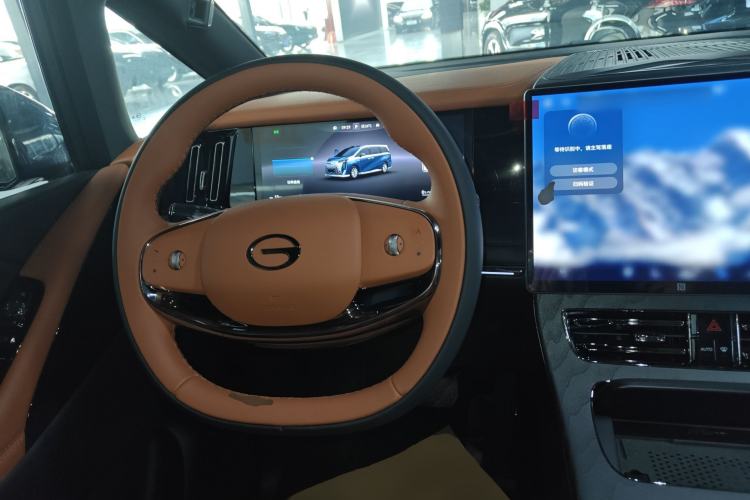Used GAC Trumpchi Xiangwang M8 2025 Qiankun Series Pro Comfort Cabin Steering Wheel
