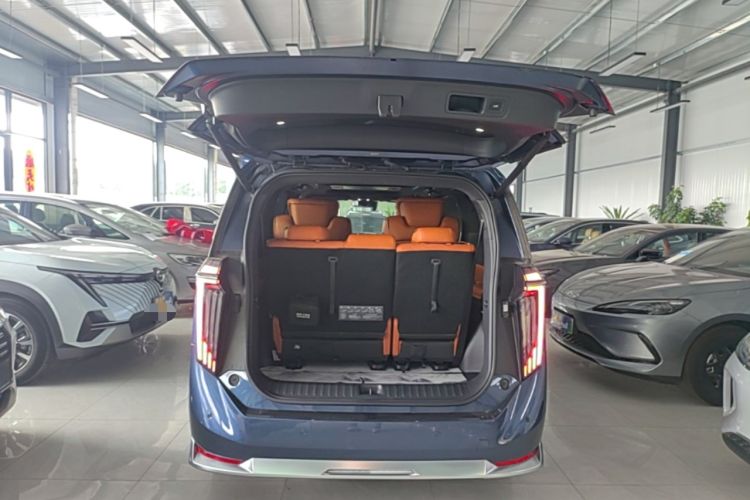 Used GAC Trumpchi Xiangwang M8 2025 Kunkun Series Ultra First-Class Cabin Trunk