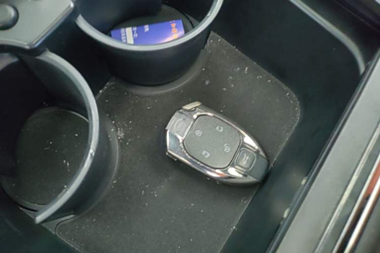 Used GAC Trumpchi Xiangwang M8 2025 Kunkun Series Ultra First-Class Cabin Vehicle Key