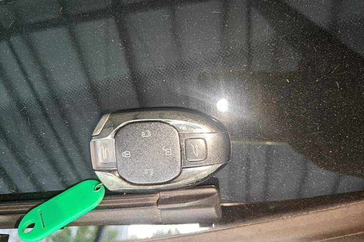 Used GAC Trumpchi Xiangwang M8 2025 Kunkun Series Ultra First-Class Cabin Vehicle Key