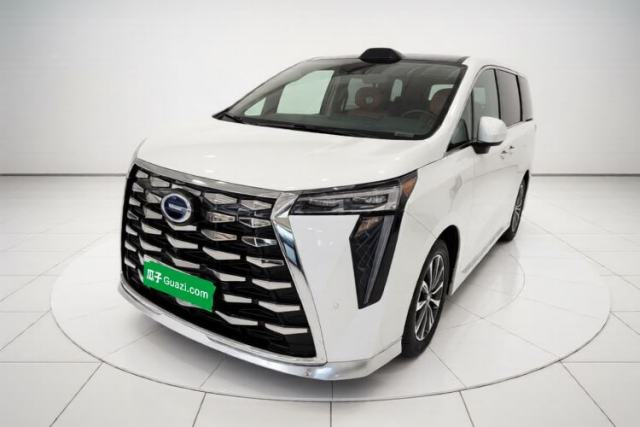 Used GAC Trumpchi Xiangwang M8 2025 Kunkun Series Ultra First-Class Cabin