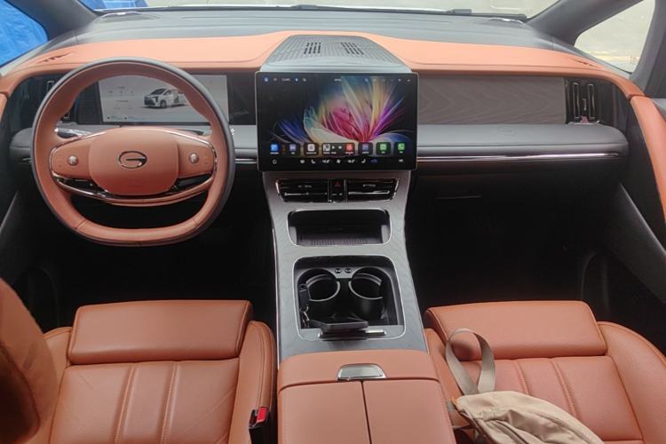 Used GAC Trumpchi Xiangwang M8 2025 Kunkun Series Ultra First-Class Cabin Center Console