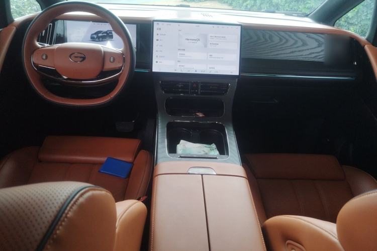 Used GAC Trumpchi Xiangwang M8 2025 Kunkun Series Ultra First-Class Cabin Center Console