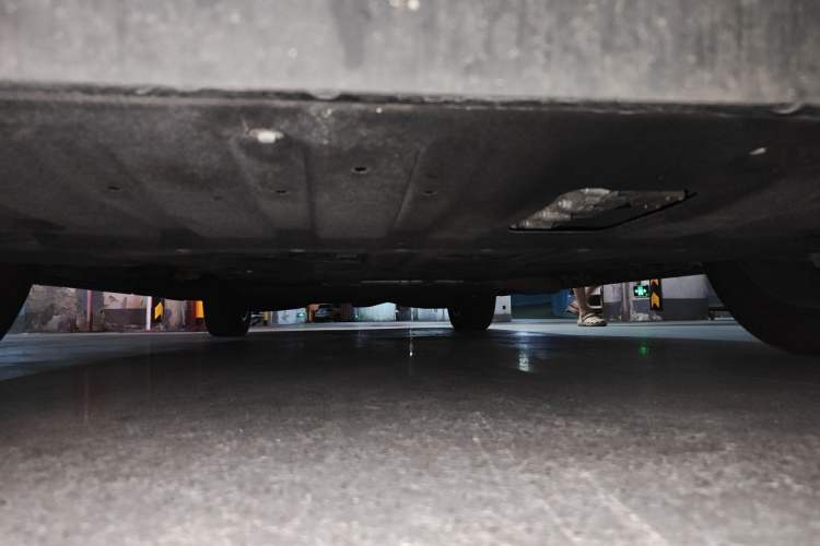Used GAC Trumpchi Xiangwang M8 2025 Kunkun Series Max Luxury Cabin Chassis Front