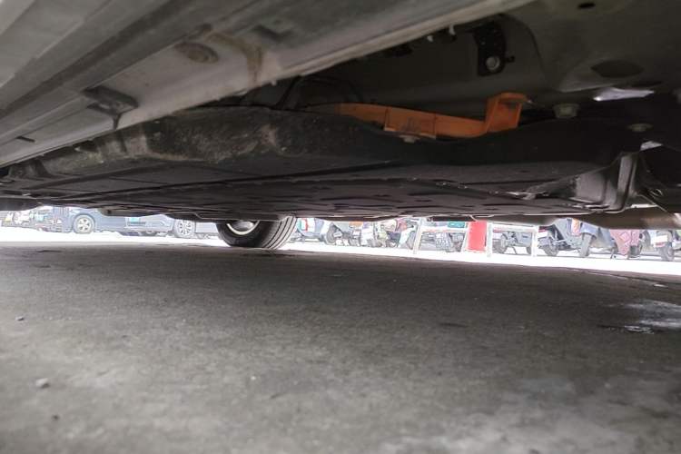 Used GAC Trumpchi Xiangwang M8 2025 Kunkun Series Ultra First-Class Cabin Chassis Front Right