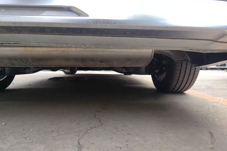 Used GAC Trumpchi Xiangwang M8 2025 Qiankun Series Pro Comfort Cabin Chassis Rear Right