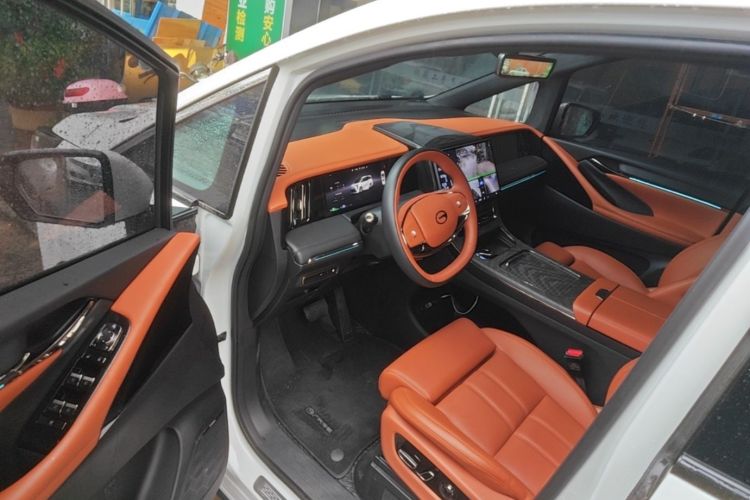 Used GAC Trumpchi Xiangwang M8 2025 Kunkun Series Ultra First-Class Cabin Driver Seat