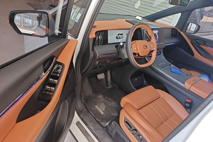 Used GAC Trumpchi Xiangwang M8 2025 Kunkun Series Ultra First-Class Cabin Driver Seat