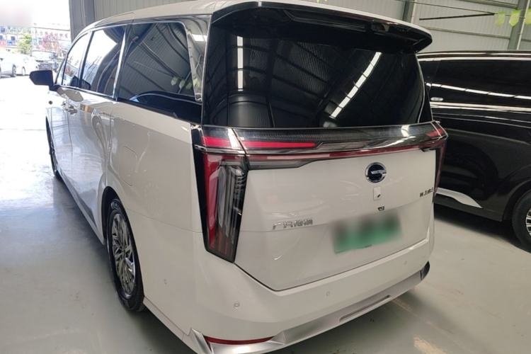 Used GAC Trumpchi Xiangwang M8 2025 Kunkun Series Ultra First-Class Cabin Exterior 2