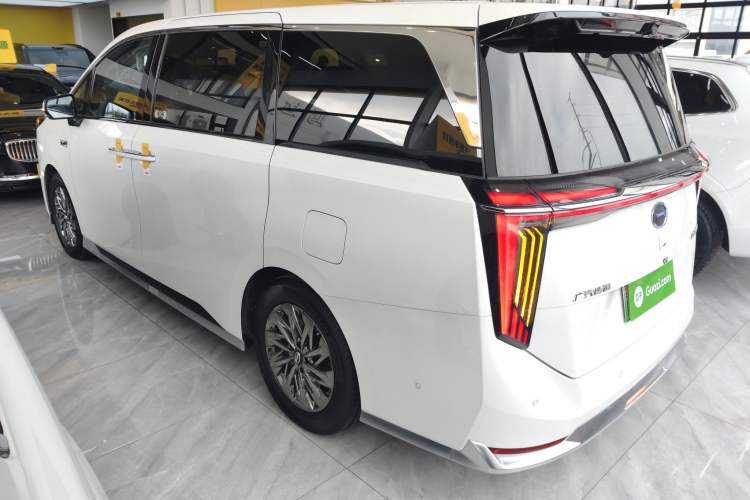 Used GAC Trumpchi Xiangwang M8 2025 Kunkun Series Ultra First-Class Cabin Exterior 2