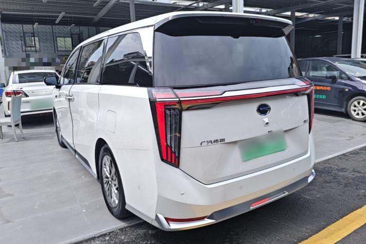 Used GAC Trumpchi Xiangwang M8 2025 Kunkun Series Ultra First-Class Cabin Exterior 2