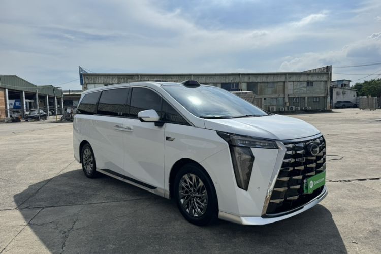 Used GAC Trumpchi Xiangwang M8 2025 Kunkun Series Ultra First-Class Cabin Exterior 3