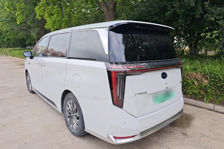 Used GAC Trumpchi Xiangwang M8 2025 Kunkun Series Ultra First-Class Cabin Exterior 4