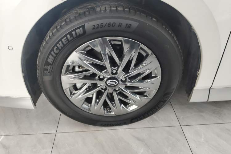 Used GAC Trumpchi Xiangwang M8 2025 Kunkun Series Ultra First-Class Cabin Exterior 4