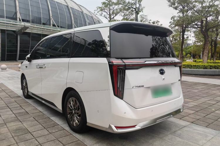 Used GAC Trumpchi Xiangwang M8 2025 Kunkun Series Ultra First-Class Cabin Exterior 4