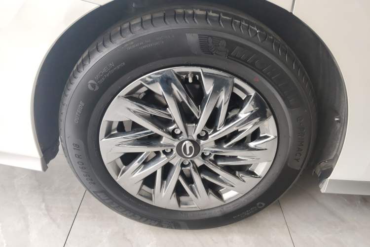 Used GAC Trumpchi Xiangwang M8 2025 Kunkun Series Ultra First-Class Cabin Exterior 5