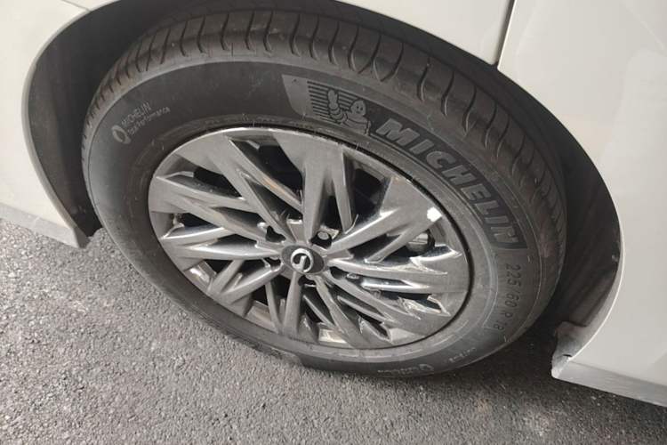 Used GAC Trumpchi Xiangwang M8 2025 Kunkun Series Ultra First-Class Cabin Exterior 5