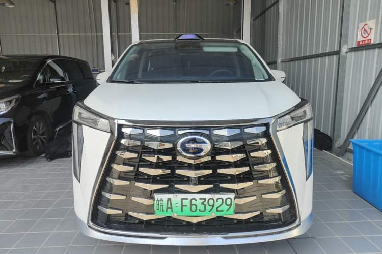 Used GAC Trumpchi Xiangwang M8 2025 Kunkun Series Ultra First-Class Cabin Front