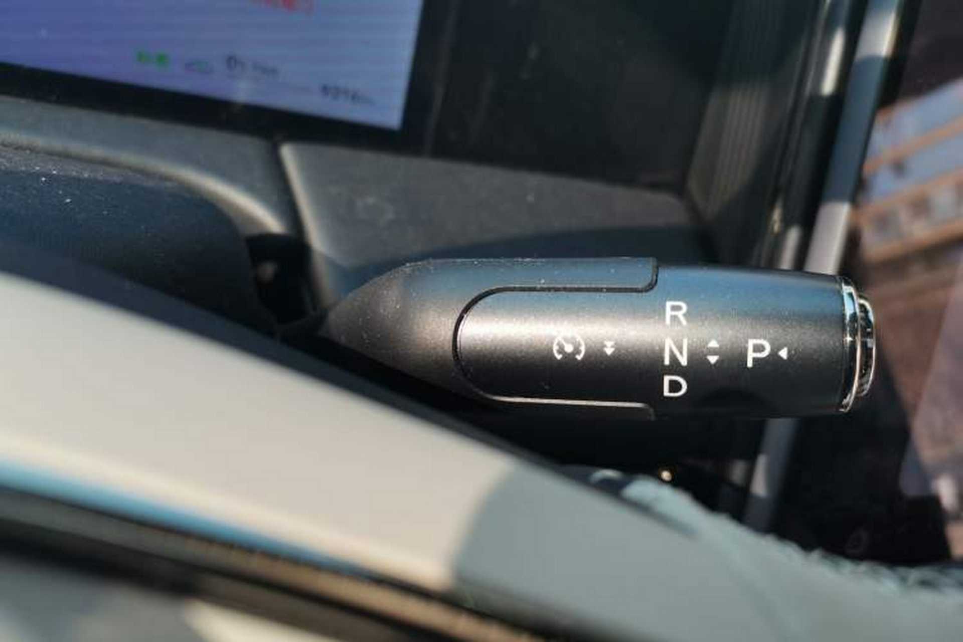 Used GAC Trumpchi Xiangwang M8 2025 Kunkun Series Max Luxury Cabin Gear Lever