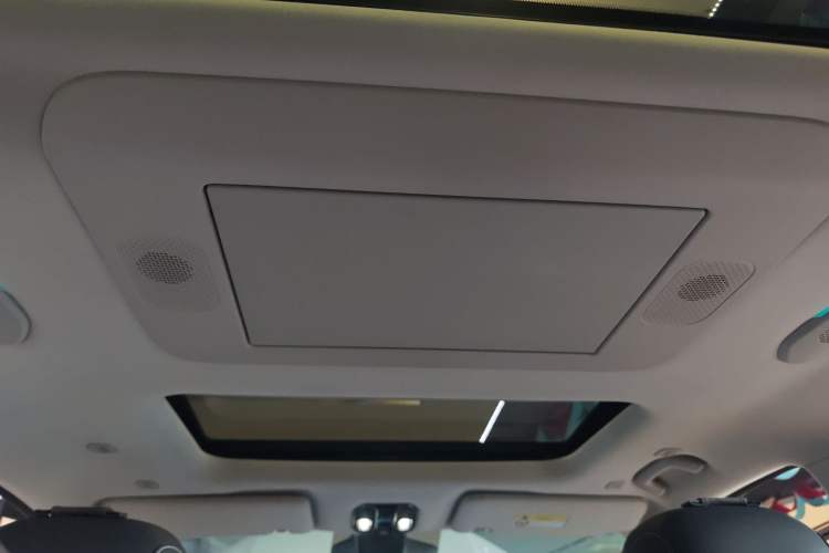 Used GAC Trumpchi Xiangwang M8 2025 Kunkun Series Ultra First-Class Cabin Headliner
