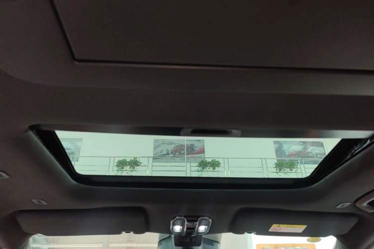 Used GAC Trumpchi Xiangwang M8 2025 Kunkun Series Ultra First-Class Cabin Headliner