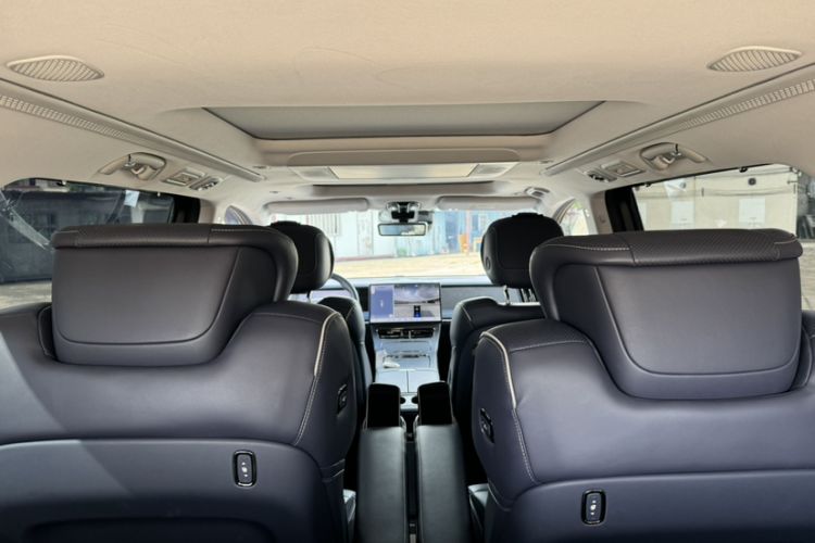Used GAC Trumpchi Xiangwang M8 2025 Kunkun Series Ultra First-Class Cabin Headliner