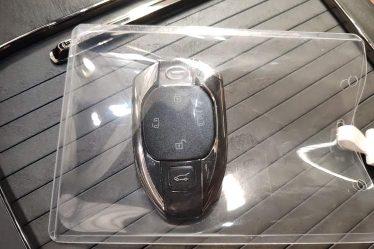 Used GAC Trumpchi Xiangwang M8 2025 Kunkun Series Ultra First-Class Cabin Interior 1