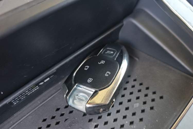 Used GAC Trumpchi Xiangwang M8 2025 Kunkun Series Ultra First-Class Cabin Interior 1