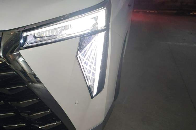 Used GAC Trumpchi Xiangwang M8 2025 Kunkun Series Ultra First-Class Cabin Left Front Headlight