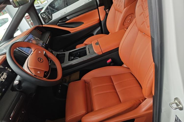 Used GAC Trumpchi Xiangwang M8 2025 Kunkun Series Ultra First-Class Cabin Left Front Seat