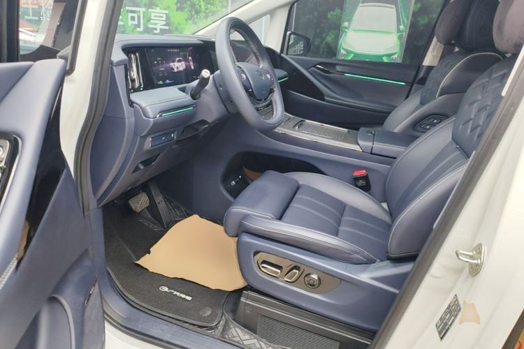 Used GAC Trumpchi Xiangwang M8 2025 Kunkun Series Ultra First-Class Cabin Left Front Seat