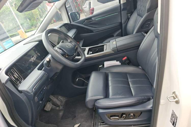 Used GAC Trumpchi Xiangwang M8 2025 Kunkun Series Ultra First-Class Cabin Left Front Seat