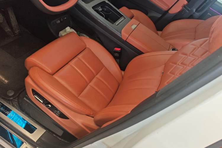 Used GAC Trumpchi Xiangwang M8 2025 Kunkun Series Max Luxury Cabin Left Front Seat