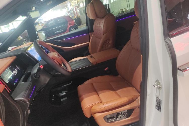 Used GAC Trumpchi Xiangwang M8 2025 Kunkun Series Ultra First-Class Cabin Left Front Seat