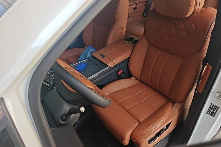 Used GAC Trumpchi Xiangwang M8 2025 Kunkun Series Ultra First-Class Cabin Left Front Seat