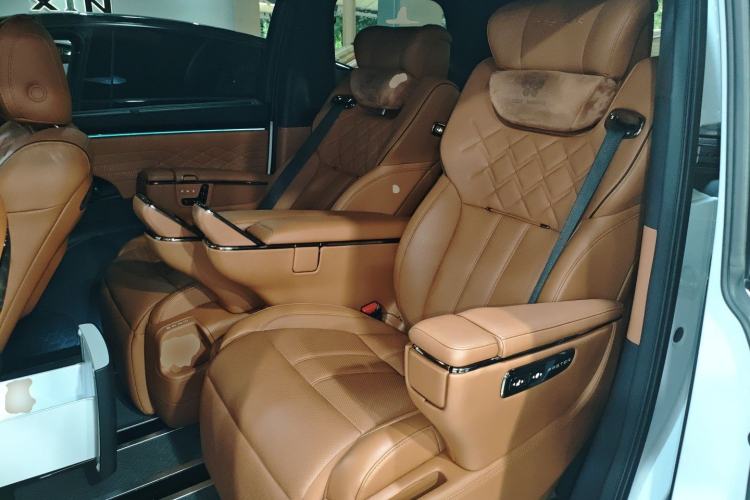 Used GAC Trumpchi Xiangwang M8 2025 Kunkun Series Ultra First-Class Cabin Left Rear Seat