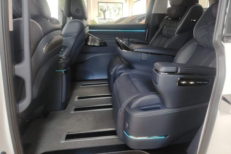 Used GAC Trumpchi Xiangwang M8 2025 Kunkun Series Ultra First-Class Cabin Left Rear Seat