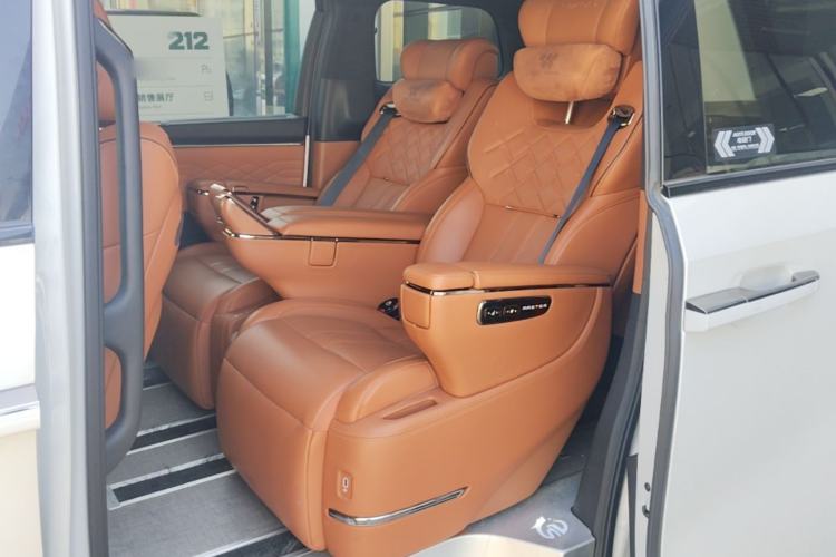 Used GAC Trumpchi Xiangwang M8 2025 Kunkun Series Ultra First-Class Cabin Left Rear Seat